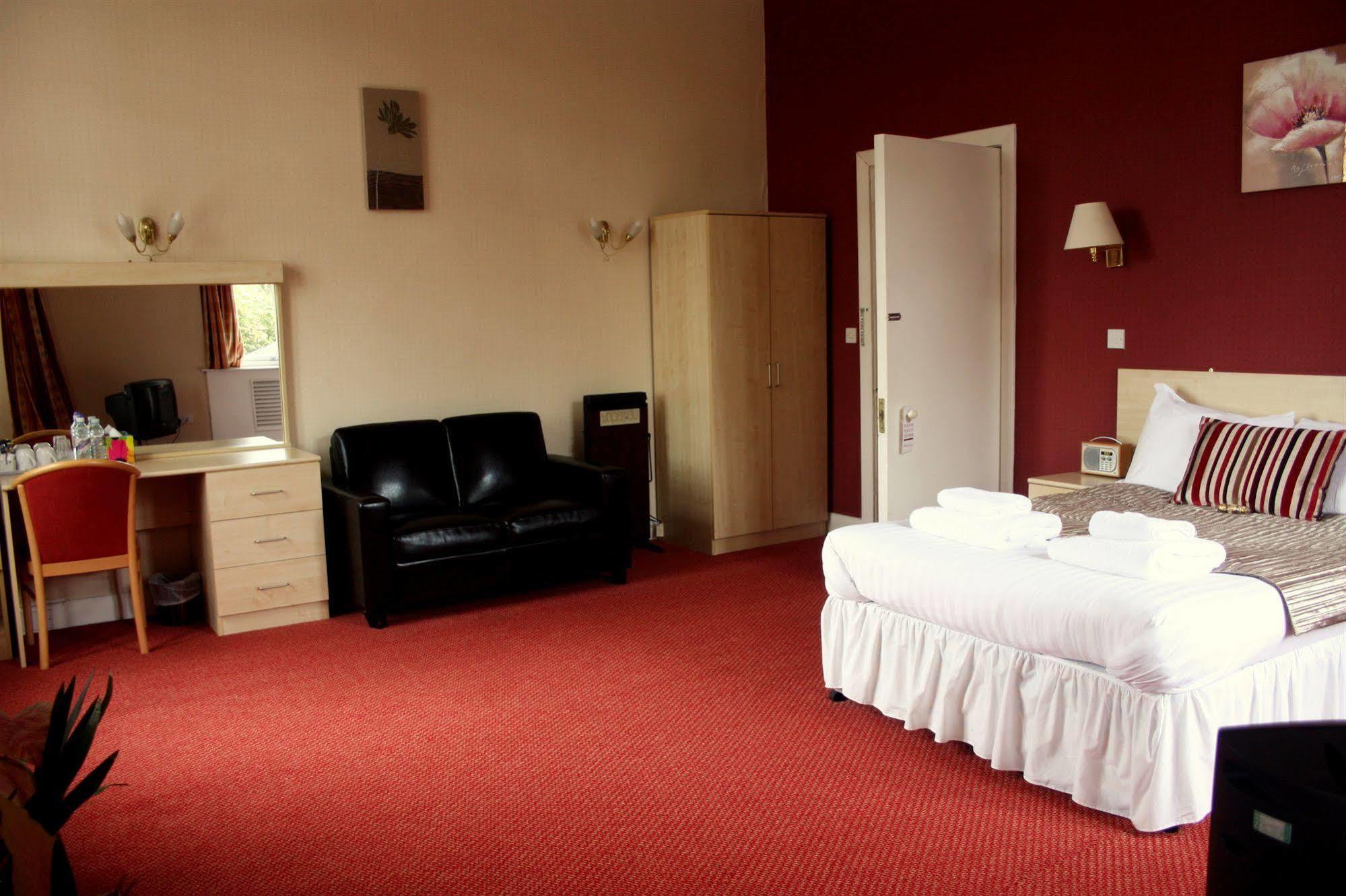 Radisson Blu Hotel, 3*